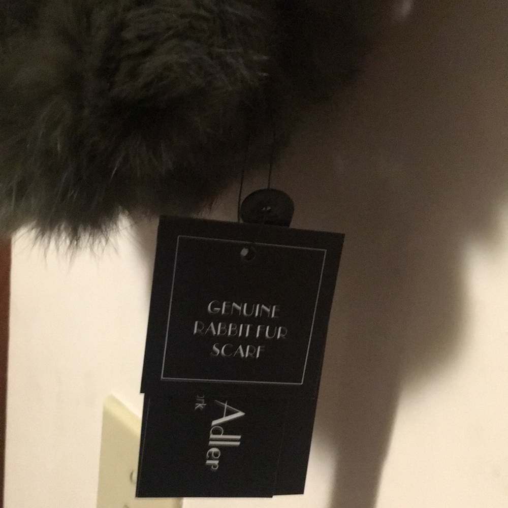 💚NWT Marcus Adler Rabbit Fur Infinity Scarf - Picture 4 of 9